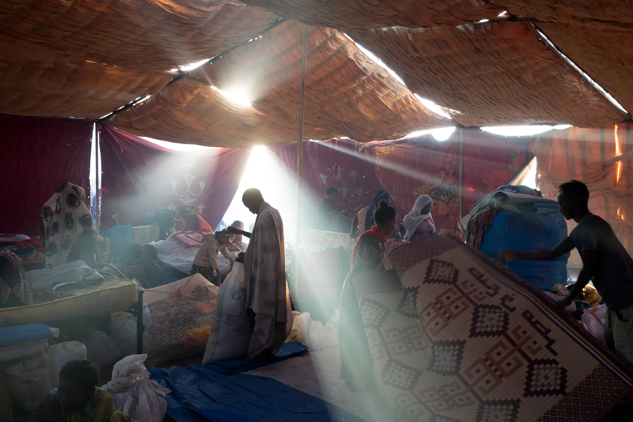 Tigrayan refugees sharing a shelter in Hamdayet, Sudan